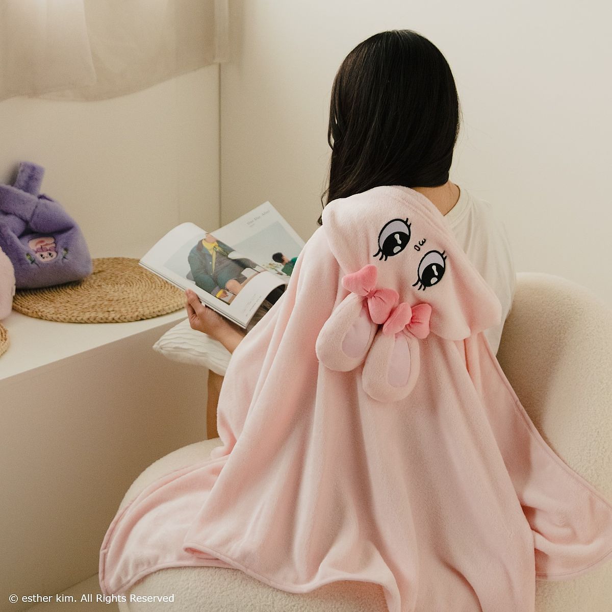 innisfree週年慶滿額贈-Esther Bunny 造型毛毯