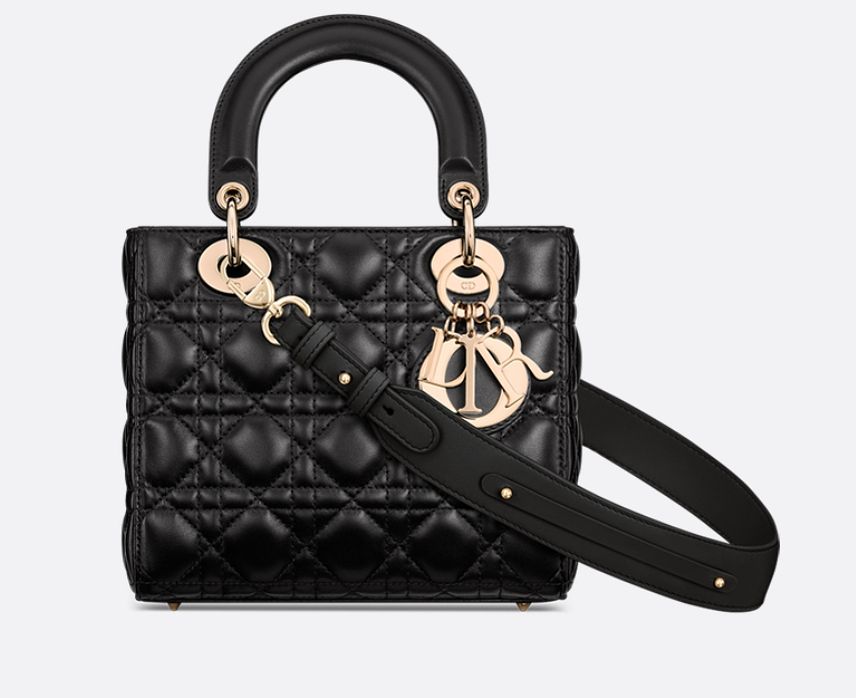 《淚之女王》金智媛演繹財閥千金婚姻故事！盤點「高冷專業戶」的4大反轉魅力與「洪海仁」華麗日常穿搭