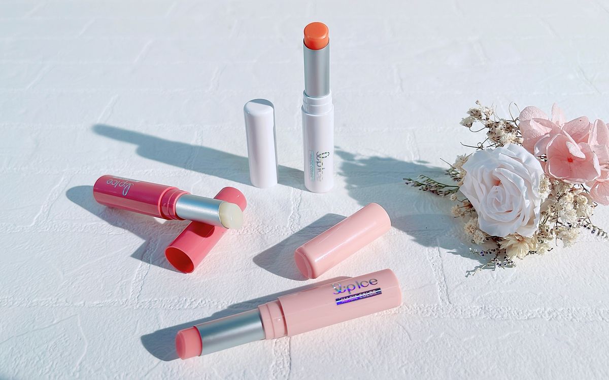 曼秀雷敦Magic Color粉漾變色潤唇膏