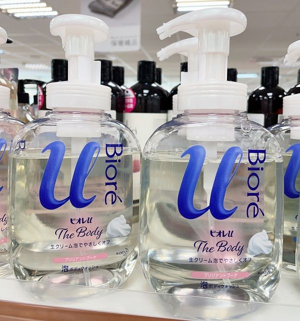 寶雅沐浴乳推薦Biore 高彈潤沐浴慕絲