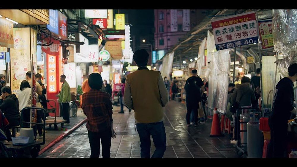 描述: https://coolsis.cool-style.com.tw/rails/active_storage/blobs/proxy/eyJfcmFpbHMiOnsibWVzc2FnZSI6IkJBaHBBOEtQQ0E9PSIsImV4cCI6bnVsbCwicHVyIjoiYmxvYl9pZCJ9fQ==--7650db22c612acb850d6400410a8037c961bc24e/VS--Netflix-12-41%E2%80%9937%E2%80%9D.jpg