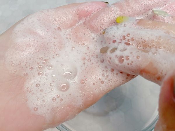 小蘇打超綿感洗面乳(透亮型)