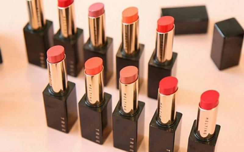 韓妝熱夯TAG】直接克服選色障礙！零色差「#真實唇膏」，超平價爆買不