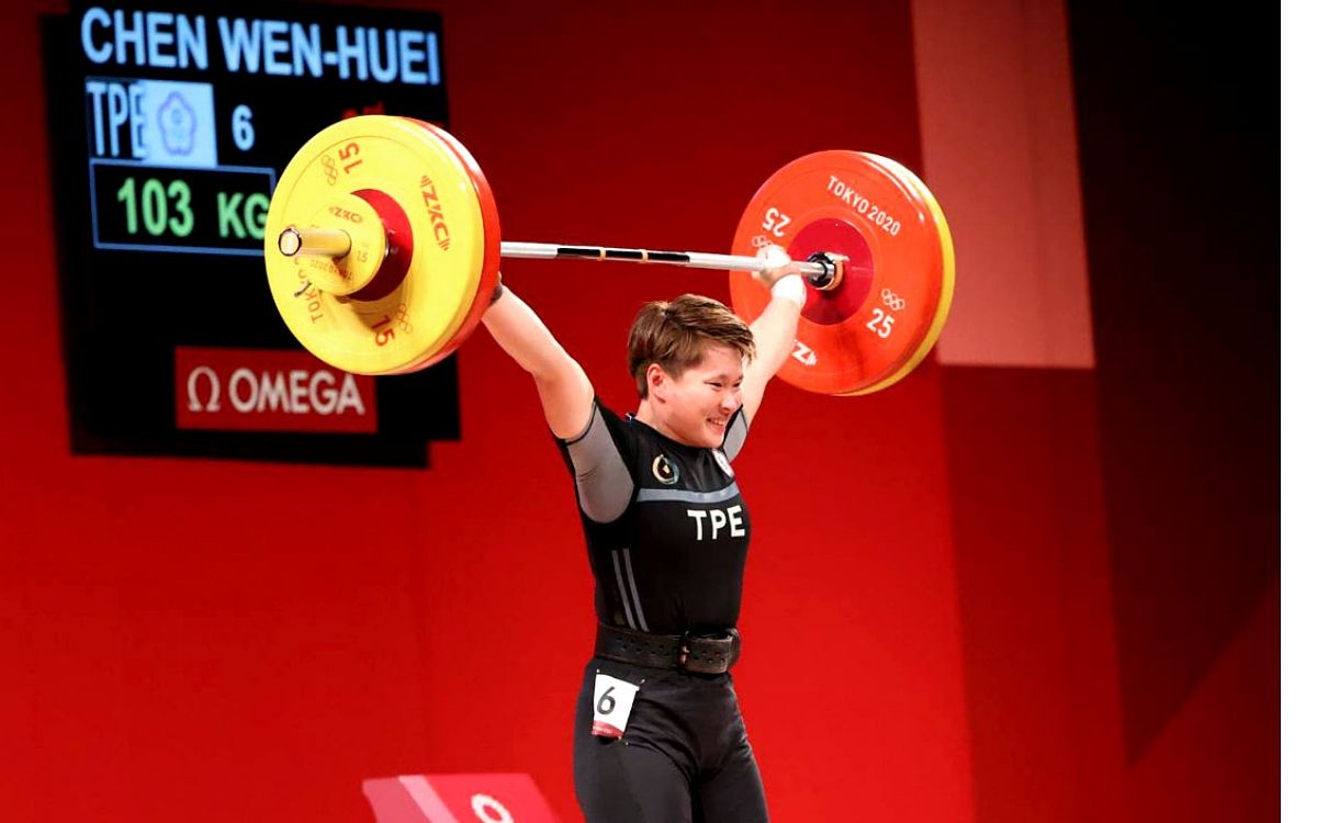 舉重黑馬「陳玟卉」初登奧運就摘銅牌