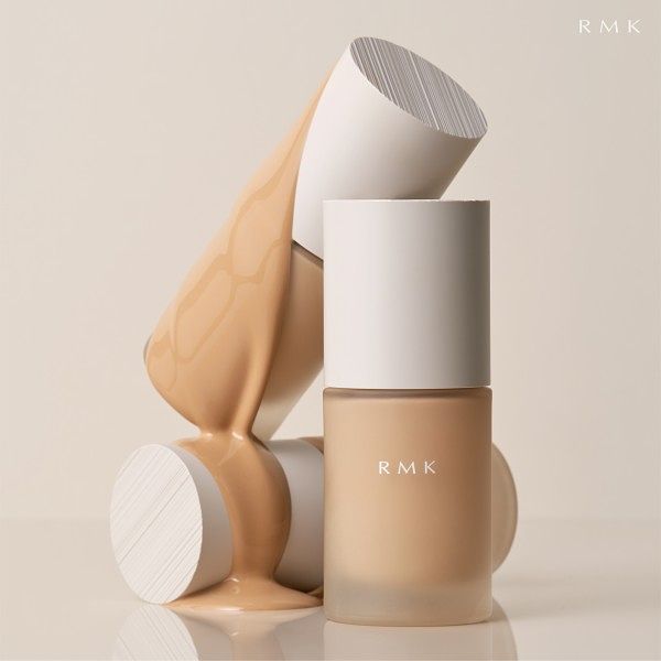 2022秋冬底妝推薦RMK 完美無瑕粉底液